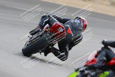 media/Dec-17-2022-SoCal Trackdays (Sat) [[224abd9271]]/Turn 10 Backside (120pm)/